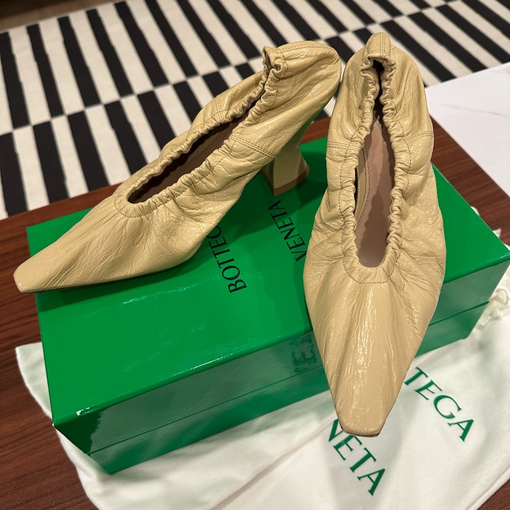 Bottega Veneta Pump Heel Size 38.5